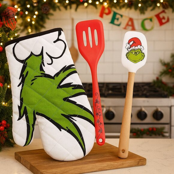 Grinch Christmas Kitchen Set – Oven Mitt & Spatulas, Holiday Baking Tools - Picture 1 of 6